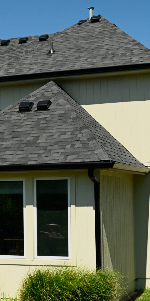 Grey Shingle roofing Tile